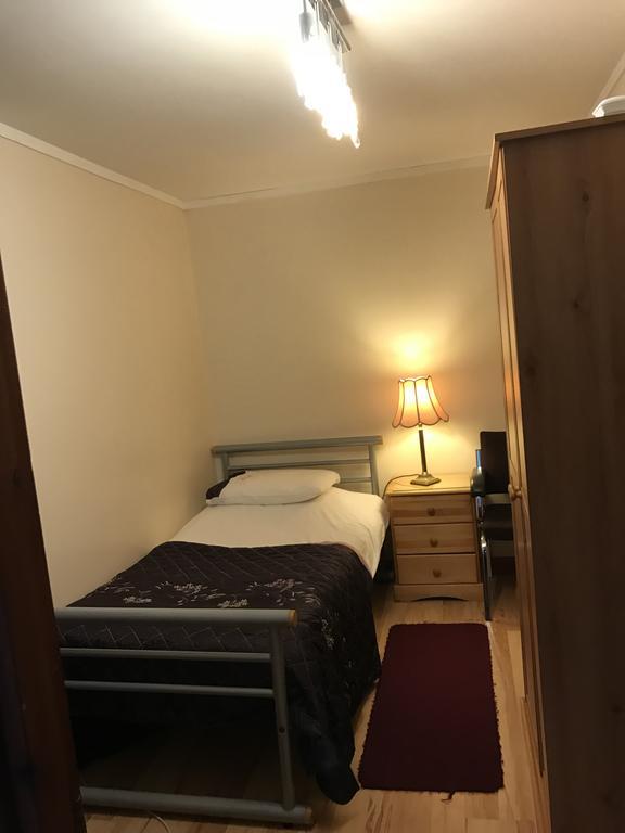 Brown'S Guest House Peterhead Dış mekan fotoğraf